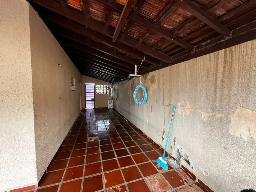 Foto 3 de Casa com 3 quartos à venda, 200m2 em Piraju - SP
