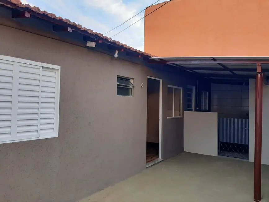 Foto 4 de Casa com 2 quartos à venda, 300m2 em Piraju - SP