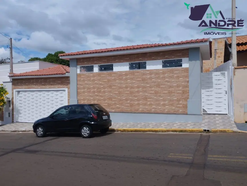Foto 1 de Casa com 3 quartos à venda, 290m2 em Piraju - SP