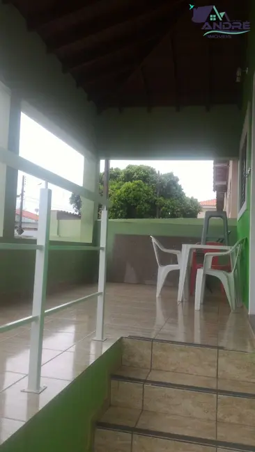 Foto 2 de Casa com 2 quartos para alugar em Piraju - SP