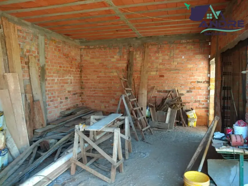 Foto 14 de Casa com 3 quartos à venda, 331m2 em Piraju - SP