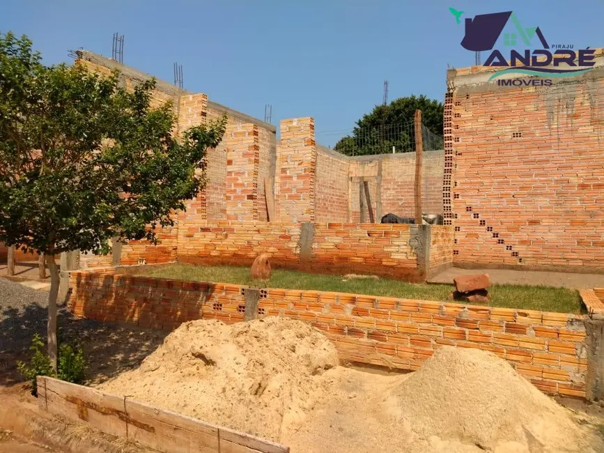 Foto 5 de Casa com 3 quartos à venda, 331m2 em Piraju - SP