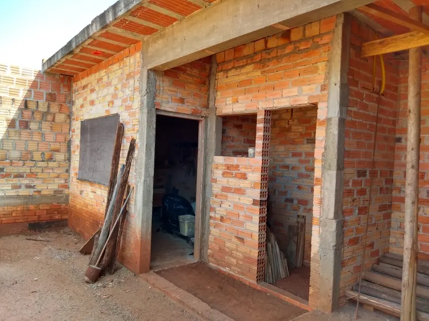Foto 2 de Casa com 3 quartos à venda, 331m2 em Piraju - SP