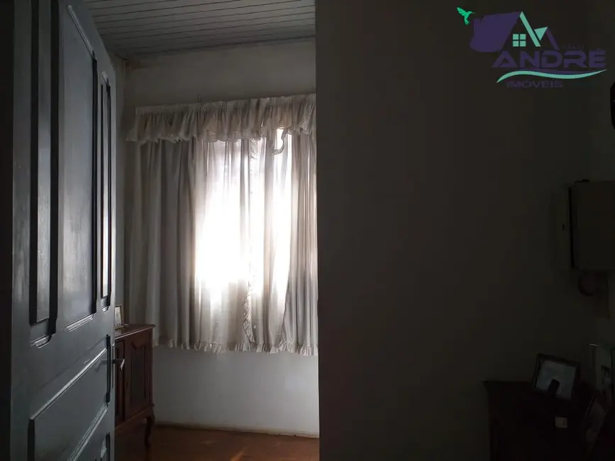 Foto 6 de Casa com 4 quartos à venda, 779m2 em Centro, Piraju - SP