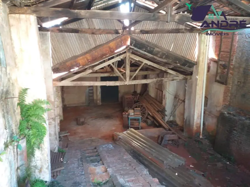 Foto 21 de Casa com 4 quartos à venda, 779m2 em Centro, Piraju - SP