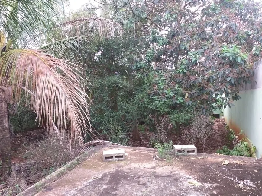 Foto 4 de Terreno / Lote à venda, 275m2 em Piraju - SP