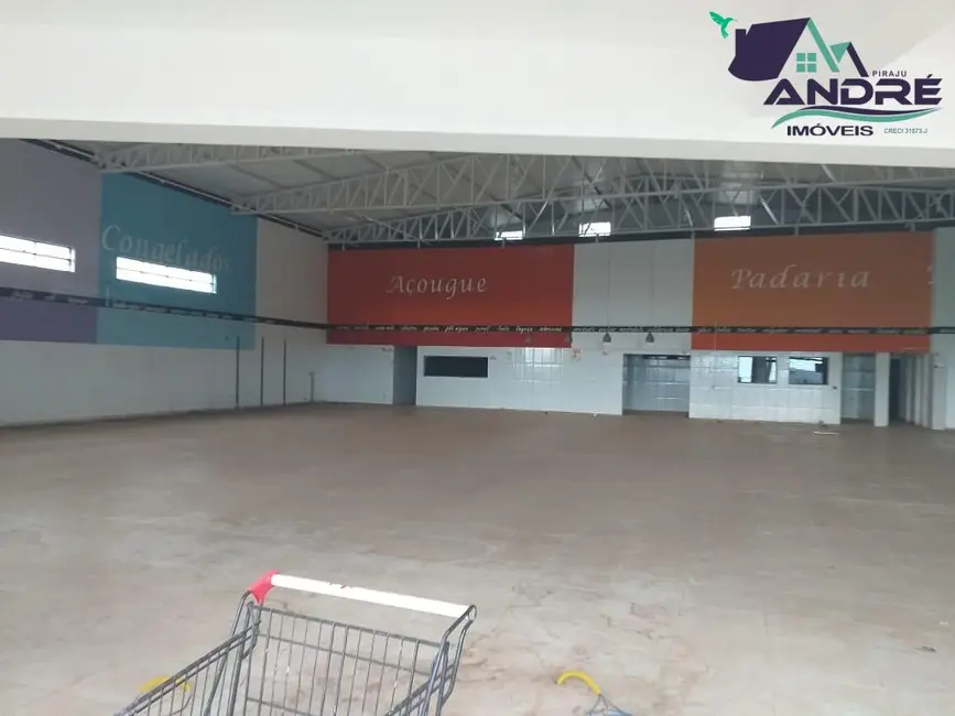 Foto 2 de Sala Comercial à venda, 2000m2 em Piraju - SP