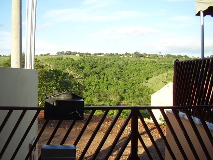 Foto 3 de Casa com 2 quartos à venda, 150m2 em Piraju - SP