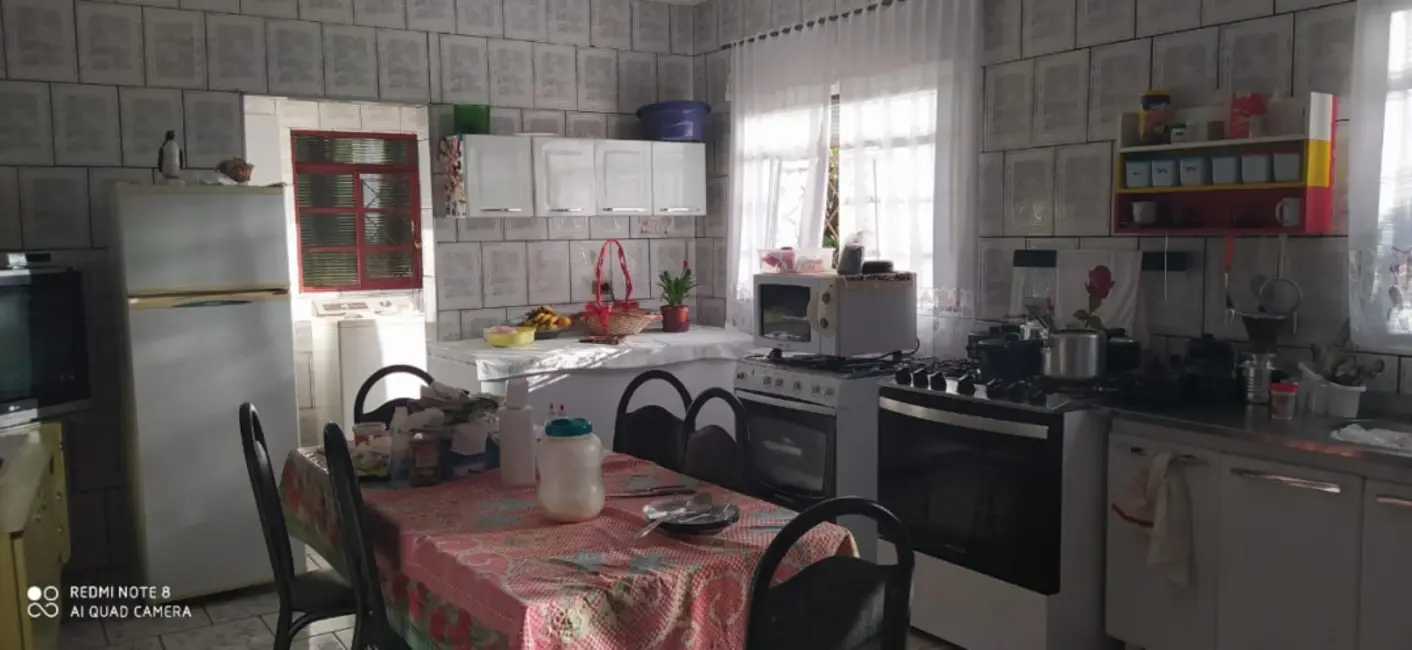 Foto 3 de Casa com 4 quartos à venda, 1265m2 em Piraju - SP