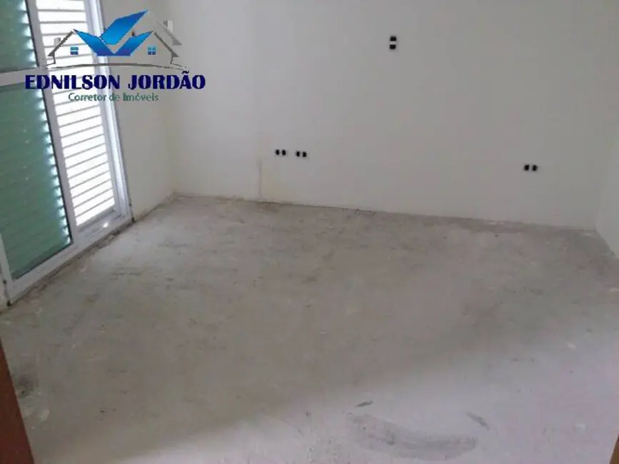 Foto 2 de Sobrado com 3 quartos à venda, 121m2 em Vila Guarani, Santo Andre - SP