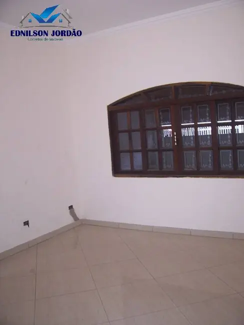 Sobrado com 2 quartos à venda, 125m2 em Jardim Las Vegas, Santo Andre - SP - imagem 6 Foto 6 de Sobrado com 2 quartos à venda, 125m2 em Jardim Las Vegas, Santo Andre - SP