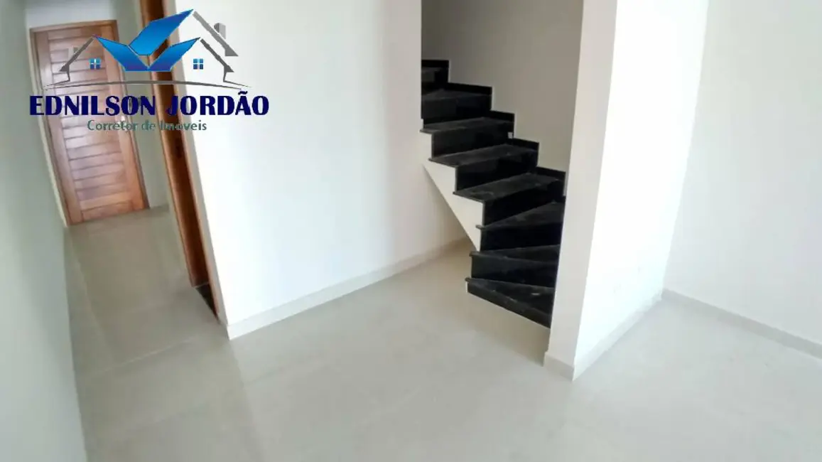 Foto 3 de Casa com 2 quartos à venda, 70m2 em Jardim das Maravilhas, Santo Andre - SP