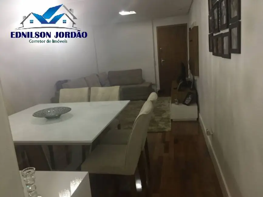 Sobrado com 3 quartos à venda, 117m2 em Vila Scarpelli, Santo Andre - SP - imagem 4 Foto 4 de Sobrado com 3 quartos à venda, 117m2 em Vila Scarpelli, Santo Andre - SP