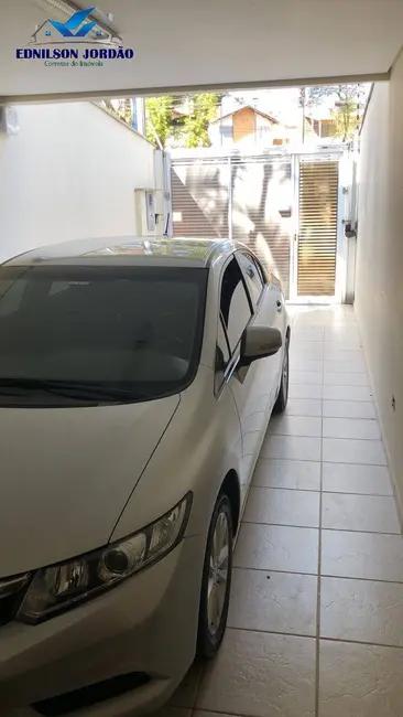 Sobrado com 3 quartos à venda, 117m2 em Vila Scarpelli, Santo Andre - SP - imagem 6 Foto 6 de Sobrado com 3 quartos à venda, 117m2 em Vila Scarpelli, Santo Andre - SP