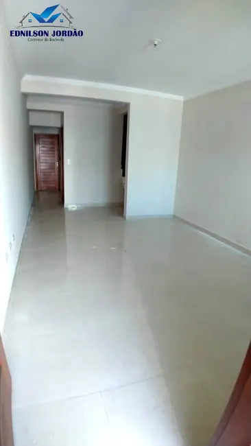 Foto 2 de Casa com 2 quartos à venda, 75m2 em Jardim das Maravilhas, Santo Andre - SP