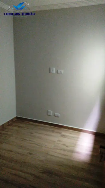 Foto 9 de Casa com 2 quartos à venda, 65m2 em Jardim Ipanema, Santo Andre - SP