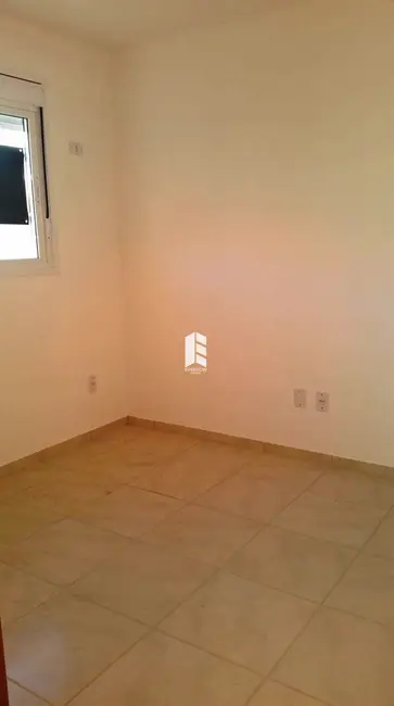 Foto 2 de Apartamento com 1 quarto à venda, 37m2 em Nossa Senhora do Rosário, Santa Maria - RS