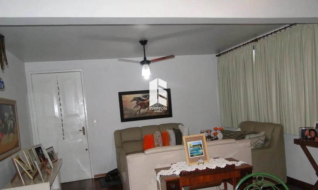 Foto 5 de Apartamento com 2 quartos à venda, 114m2 em Centro, Santa Maria - RS