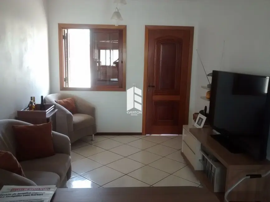 Casa com 3 quartos à venda, 80m2 em Pinheiro Machado, Santa Maria - RS - imagem 1 Foto 1 de Casa com 3 quartos à venda, 80m2 em Pinheiro Machado, Santa Maria - RS