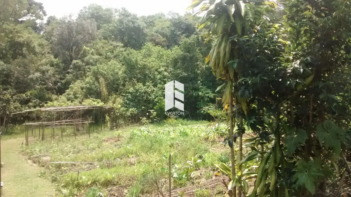 Foto 1 de Terreno / Lote à venda, 4160m2 em Nossa Senhora do Perpétuo Socorro, Santa Maria - RS