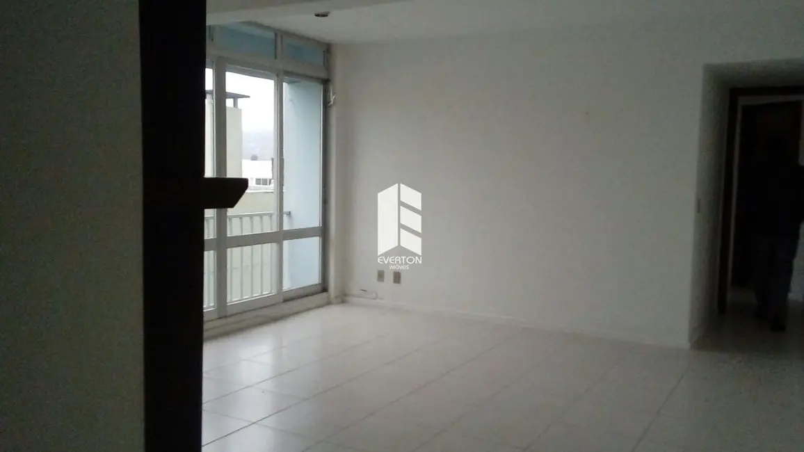 Foto 2 de Apartamento com 2 quartos à venda, 87m2 em Centro, Santa Maria - RS