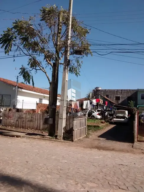 Foto 1 de Terreno / Lote à venda, 300m2 em Camobi, Santa Maria - RS