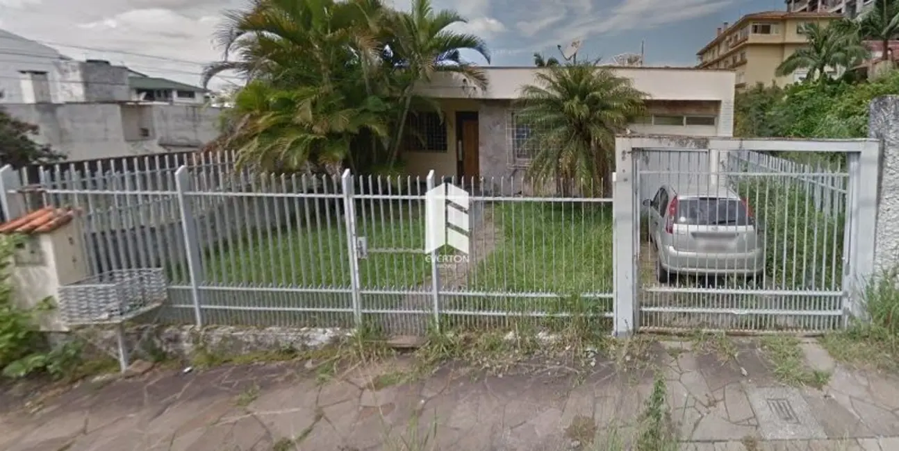 Foto 1 de Casa com 3 quartos à venda, 160m2 em Nossa Senhora de Lourdes, Santa Maria - RS