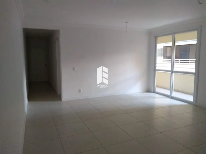Foto 2 de Apartamento com 3 quartos à venda, 144m2 em Nossa Senhora de Fátima, Santa Maria - RS