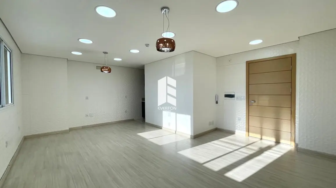 Foto 3 de Sala Comercial com 1 quarto para alugar, 34m2 em Centro, Santa Maria - RS