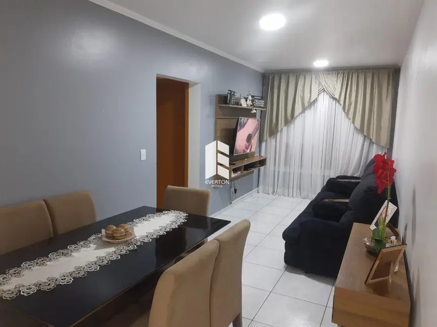 Foto 1 de Apartamento com 2 quartos à venda, 72m2 em Duque de Caxias, Santa Maria - RS
