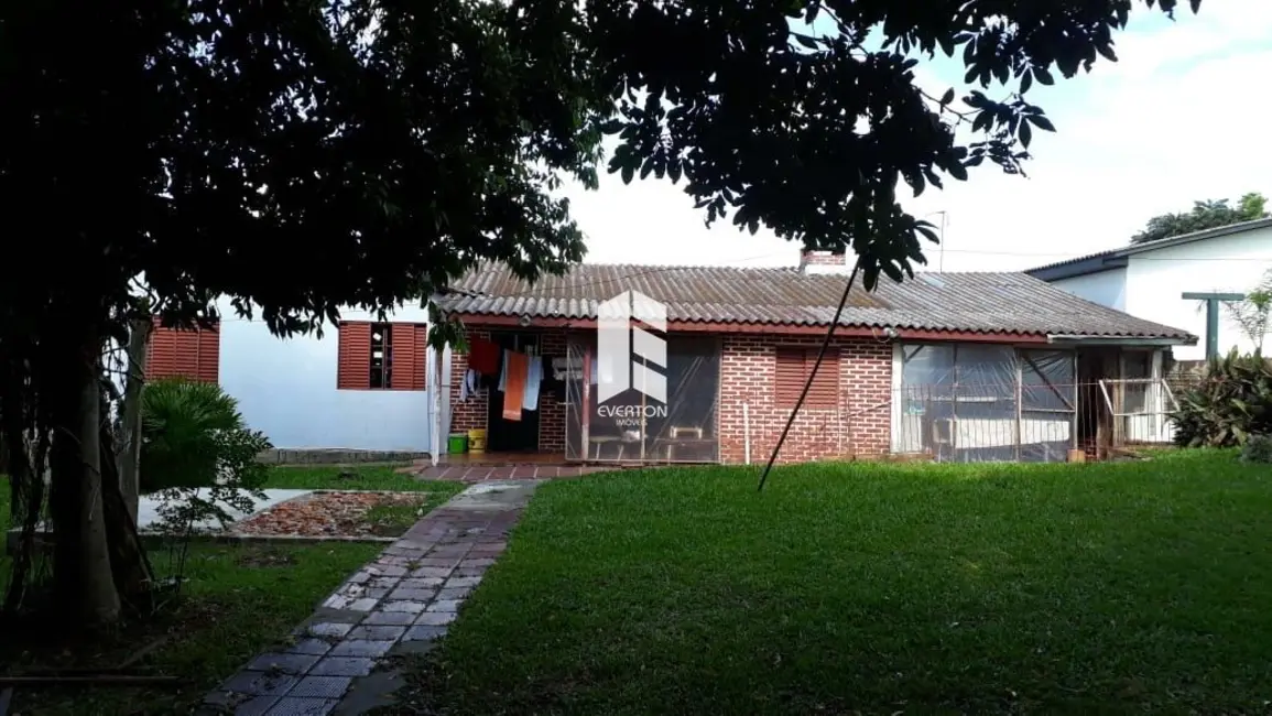 Foto 1 de Casa com 2 quartos à venda, 250m2 em Centro, Sao Vicente Do Sul - RS