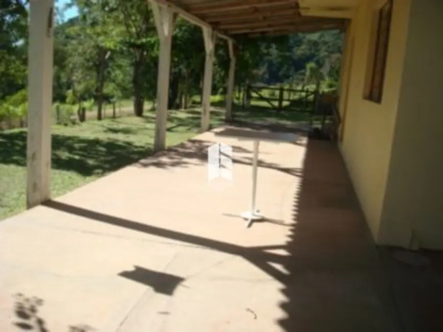 Foto 2 de Chácara com 3 quartos à venda, 8500m2 em Itaara - RS