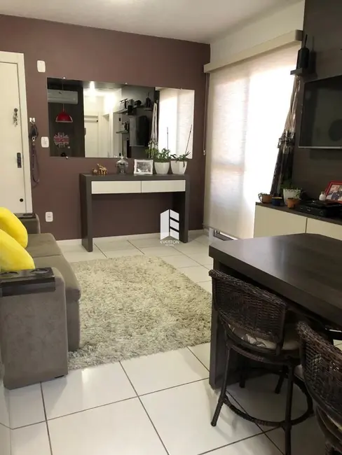 Foto 7 de Apartamento com 2 quartos à venda, 50m2 em Nossa Senhora Medianeira, Santa Maria - RS