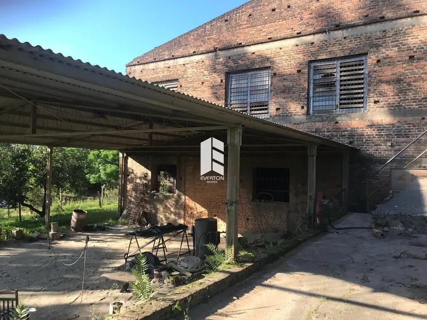Foto 1 de Armazém / Galpão à venda, 1011m2 em Sao Pedro Do Sul - RS