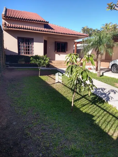 Foto 1 de Casa com 3 quartos à venda, 91m2 em Nossa Senhora Medianeira, Santa Maria - RS