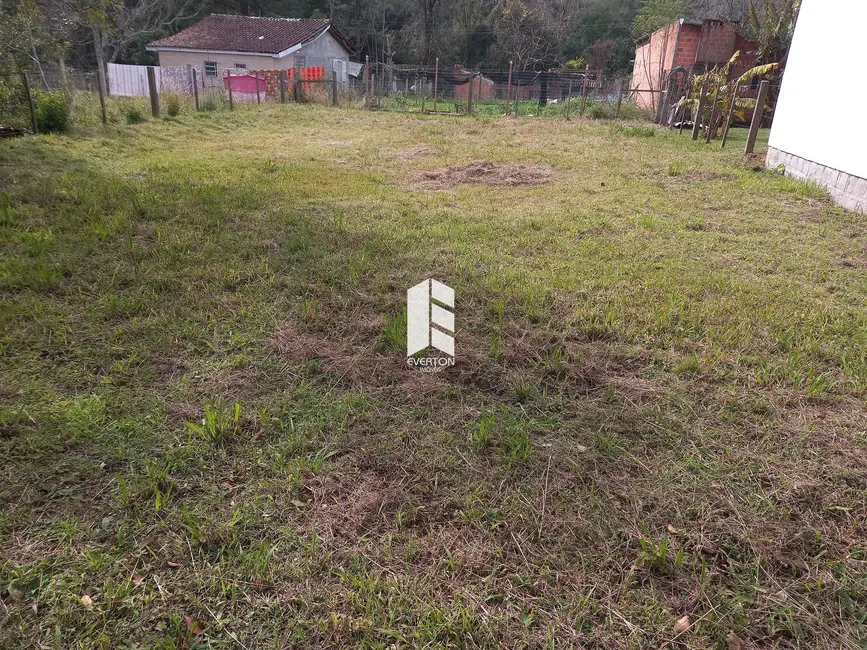 Foto 1 de Terreno / Lote à venda, 325m2 em Centro, Itaara - RS
