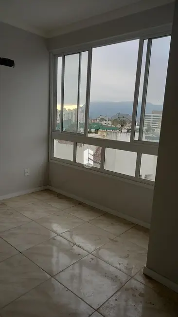 Foto 1 de Apartamento com 1 quarto à venda, 35m2 em Centro, Santa Maria - RS