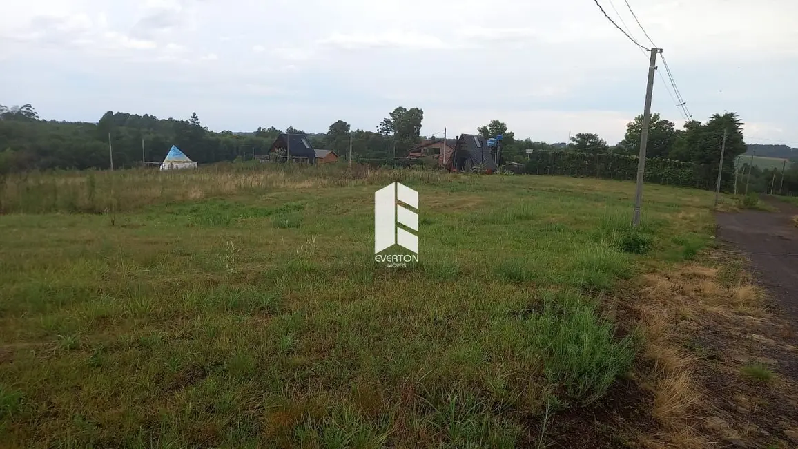 Foto 2 de Terreno / Lote à venda, 560m2 em Itaara - RS