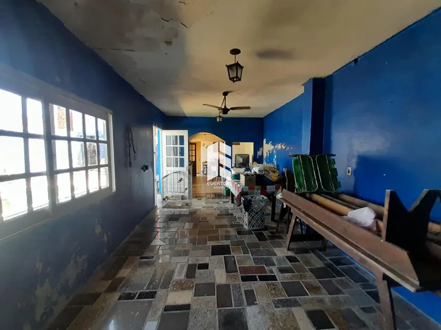 Foto 9 de Casa com 4 quartos à venda, 169m2 em Presidente João Goulart, Santa Maria - RS