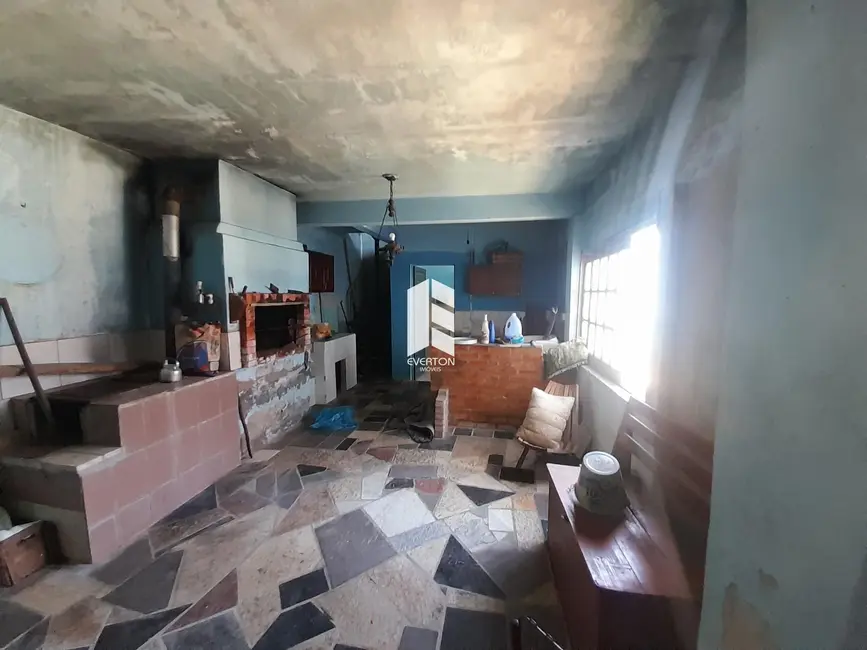 Foto 6 de Casa com 4 quartos à venda, 169m2 em Presidente João Goulart, Santa Maria - RS