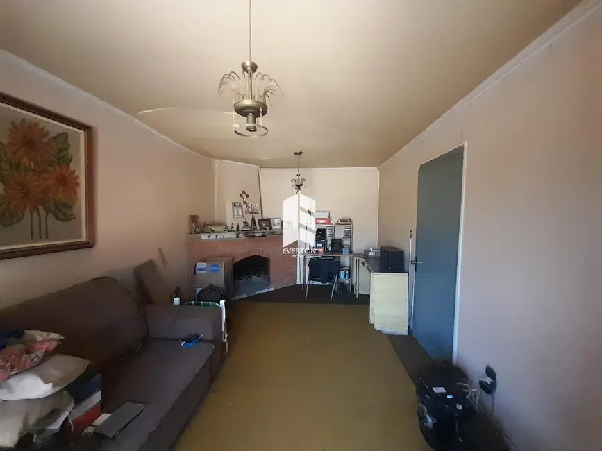 Foto 4 de Casa com 4 quartos à venda, 169m2 em Presidente João Goulart, Santa Maria - RS