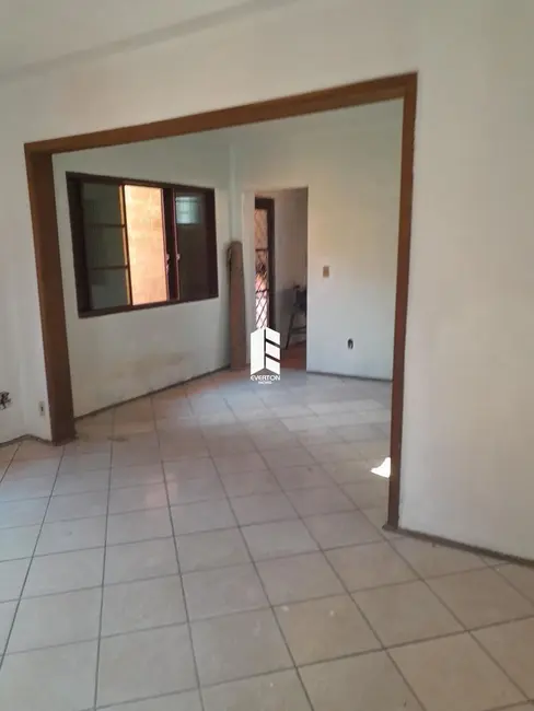 Casa com 3 quartos à venda, 203m2 em Nossa Senhora do Perpétuo Socorro, Santa Maria - RS - imagem 3 Foto 3 de Casa com 3 quartos à venda, 203m2 em Nossa Senhora do Perpétuo Socorro, Santa Maria - RS