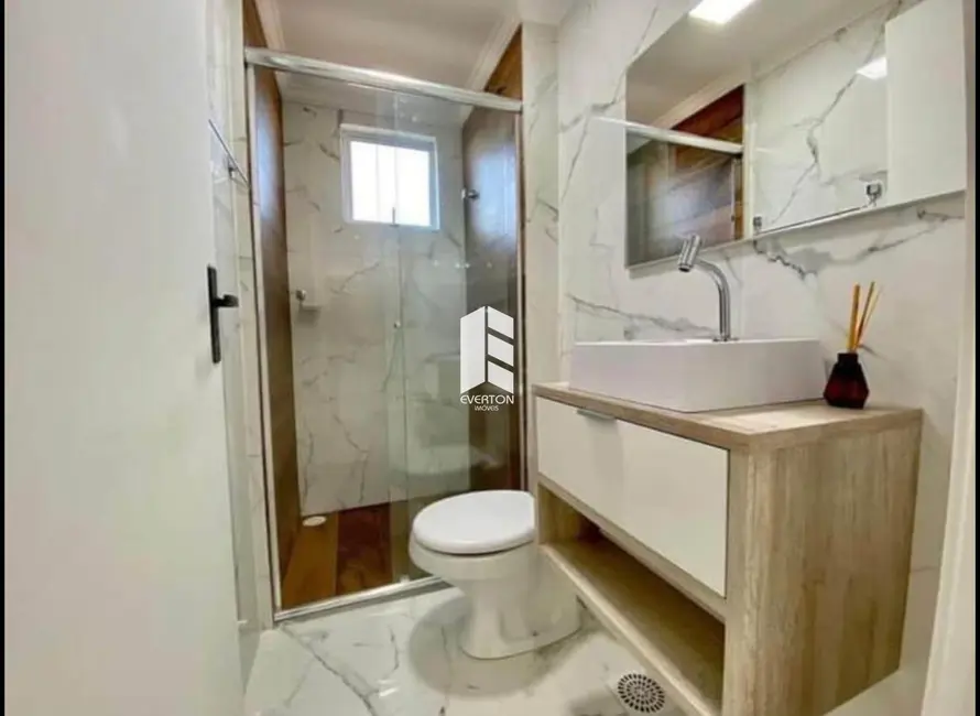Foto 3 de Apartamento com 3 quartos à venda, 60m2 em Nossa Senhora Medianeira, Santa Maria - RS