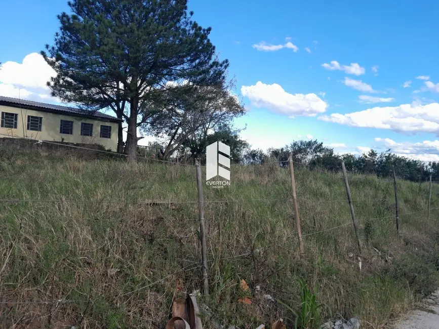 Foto 1 de Terreno / Lote à venda, 316m2 em São José, Santa Maria - RS