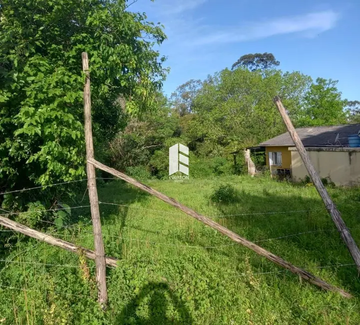 Foto 1 de Terreno / Lote à venda, 1080m2 em Chácara das Flores, Santa Maria - RS