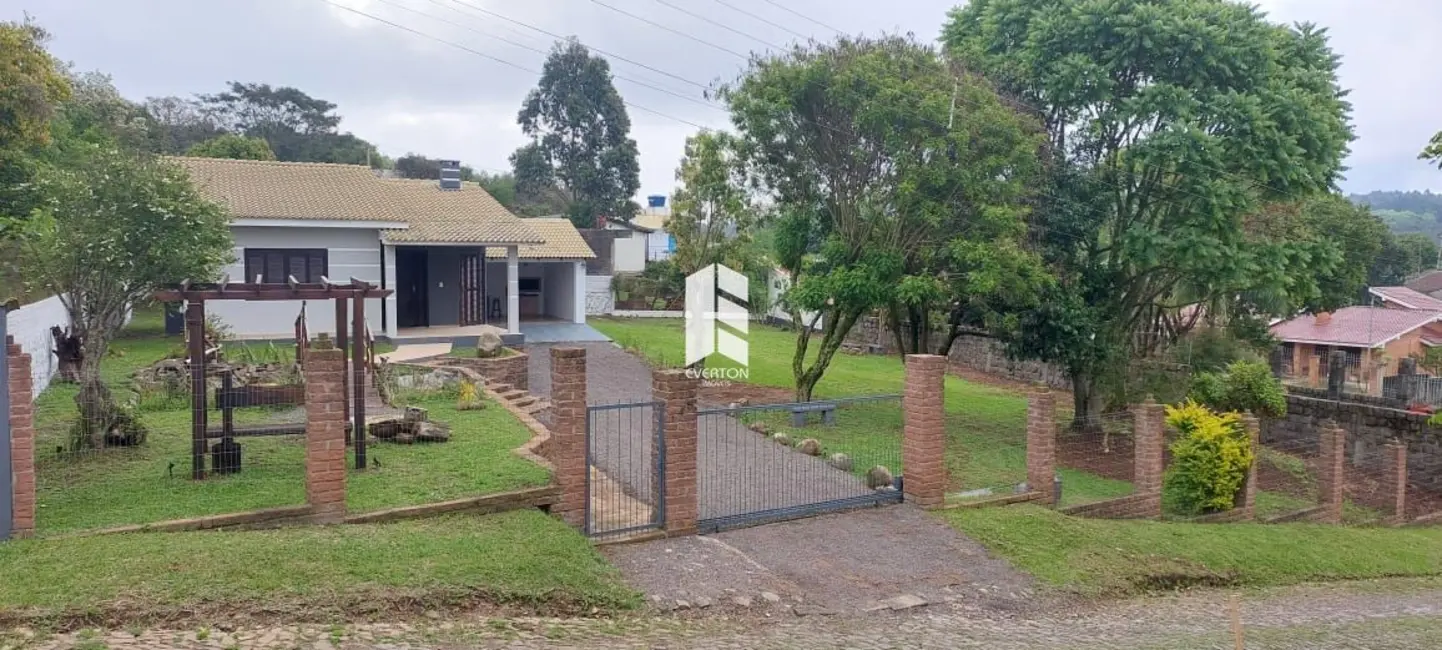 Foto 1 de Casa com 3 quartos à venda, 136m2 em Itaara - RS