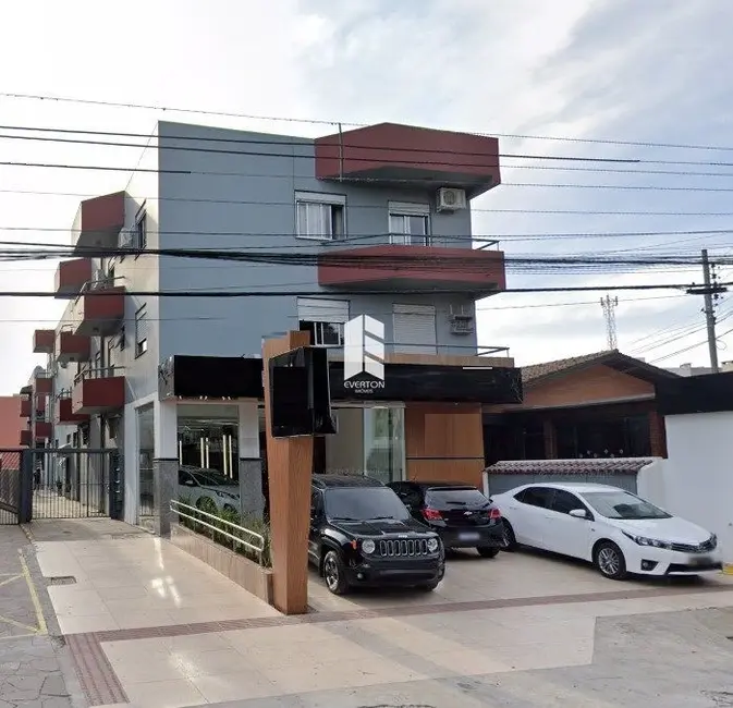 Foto 1 de Loja com 2 quartos para alugar, 350m2 em Nossa Senhora Medianeira, Santa Maria - RS