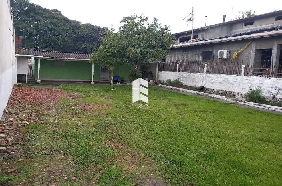 Foto 1 de Terreno / Lote à venda, 360m2 em Dom Antônio Reis, Santa Maria - RS