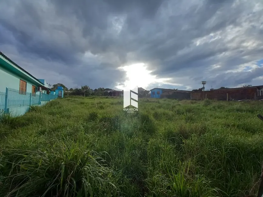 Foto 2 de Terreno / Lote à venda, 360m2 em São José, Santa Maria - RS