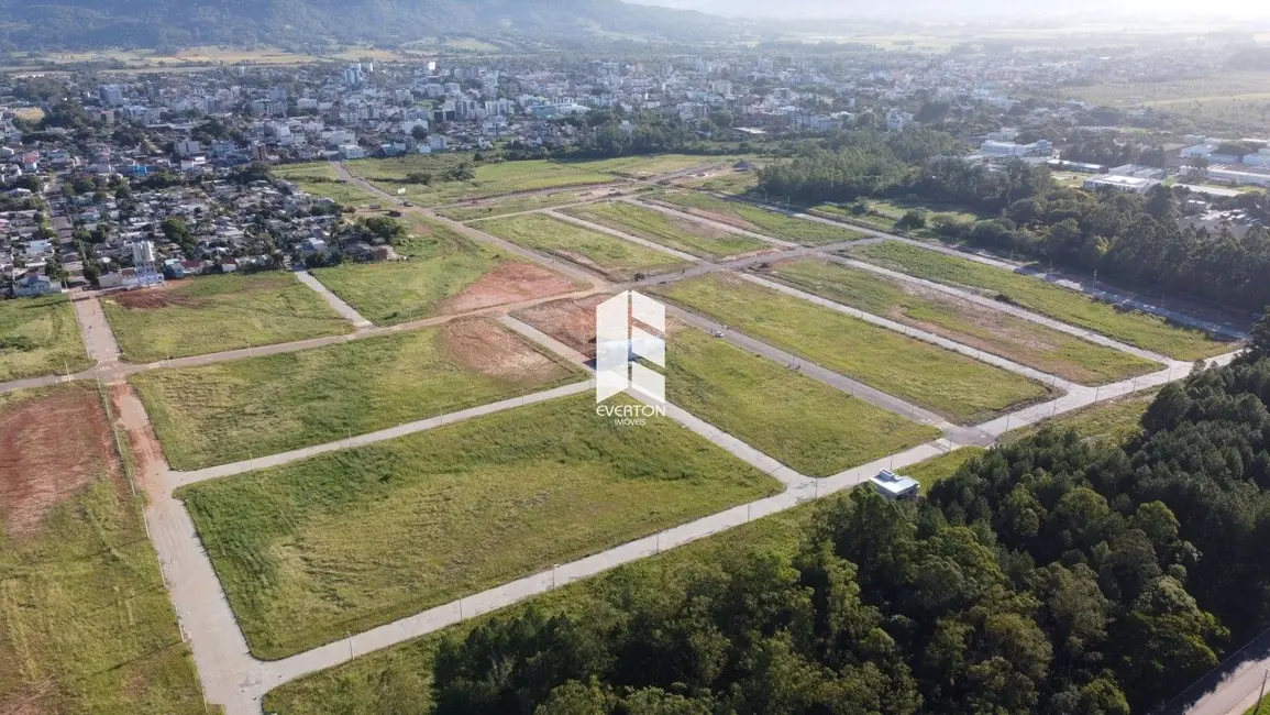 Foto 1 de Terreno / Lote à venda, 482m2 em Camobi, Santa Maria - RS